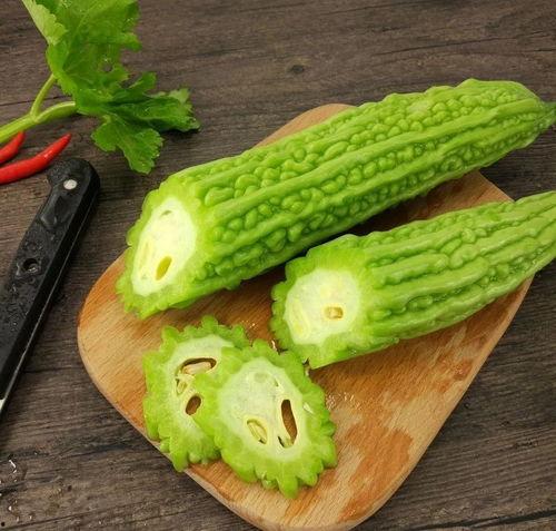 商丘吃瓜图片,一图览尽市井百态